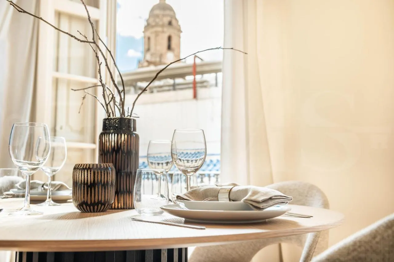 Luxe Apartment In The Historic Center By Rems Malaga
