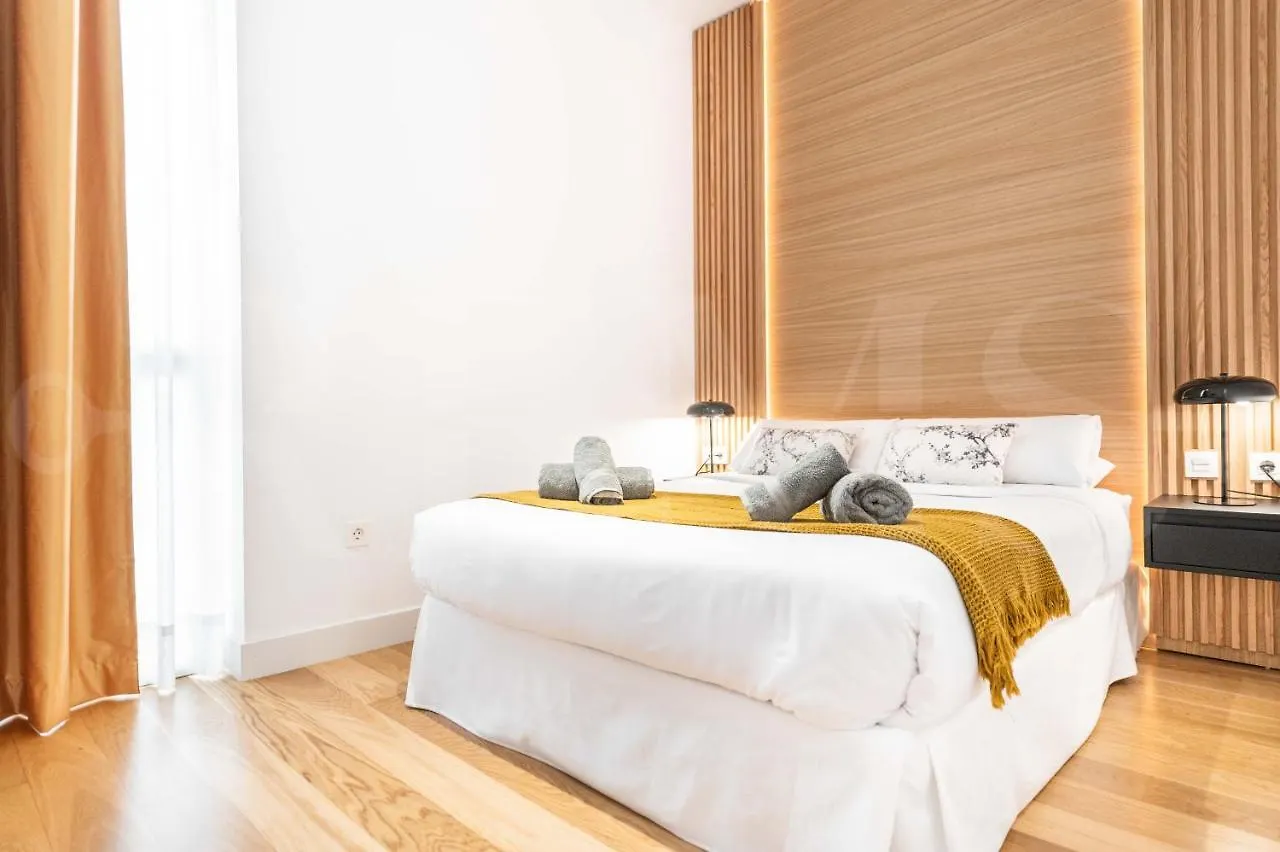 Luxe Apartment In The Historic Center By Rems Malaga